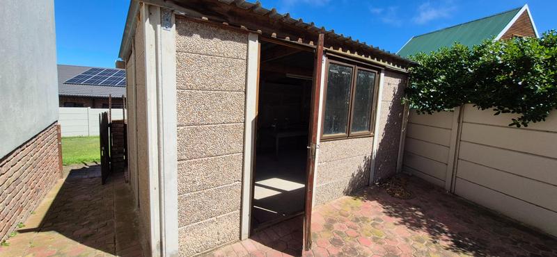4 Bedroom Property for Sale in Dana Bay Western Cape